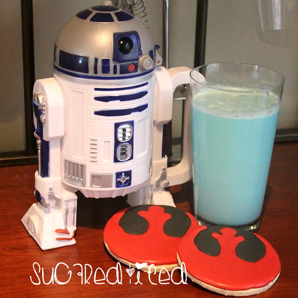 Star Wars Rebel Cookies and Blue Milk Recipe